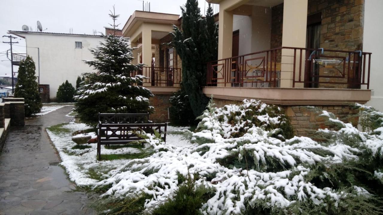 Evenos Villa Loutraki  Exterior photo
